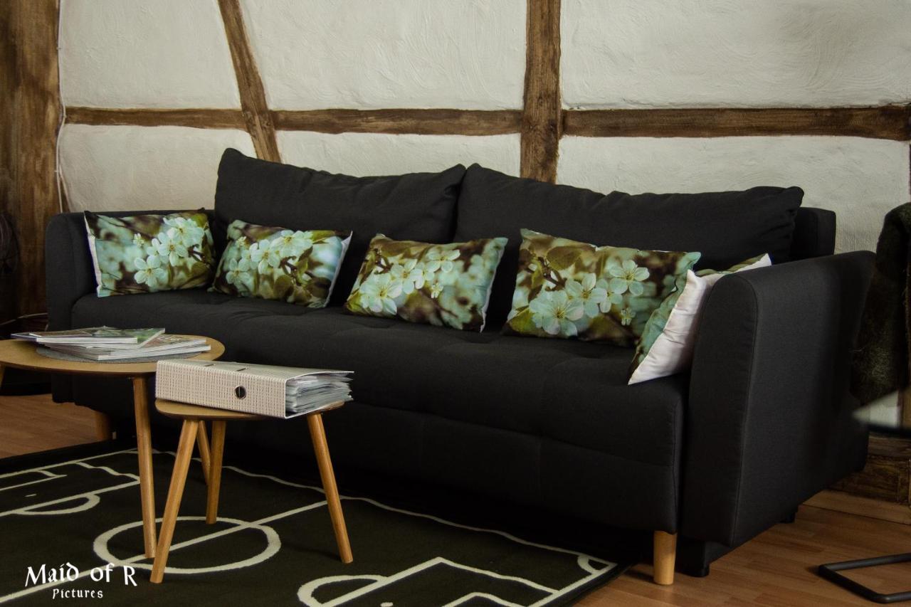 Hof Vierzehnender Im Hohen Venn - 70Qm Fachwerk-Studio - Grosses Wohn-Schlafzimmer Mit Dachterrasse Und Kaminofen - Separate Kueche - Perfekt Fuer Paare - Monschau - Eifel - Hunde Willkommen - Islandpferde Exterior photo